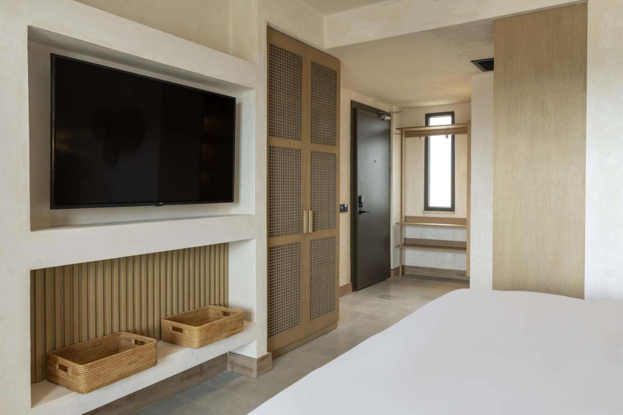 Radisson Blu Hotel, Kas Bagian luar foto