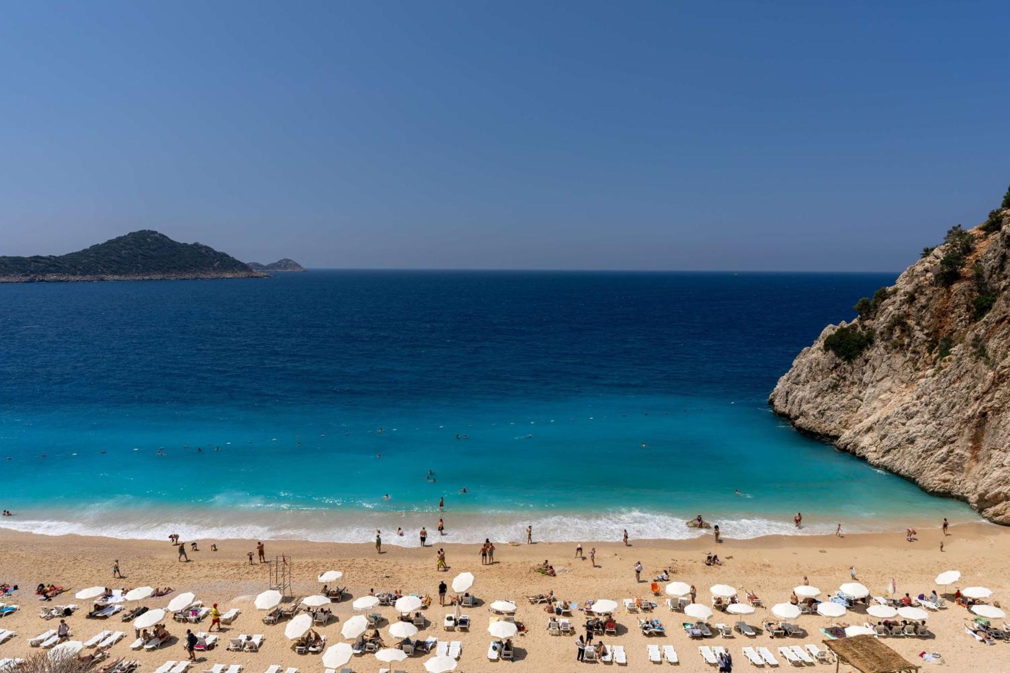 Radisson Blu Hotel, Kas Bagian luar foto