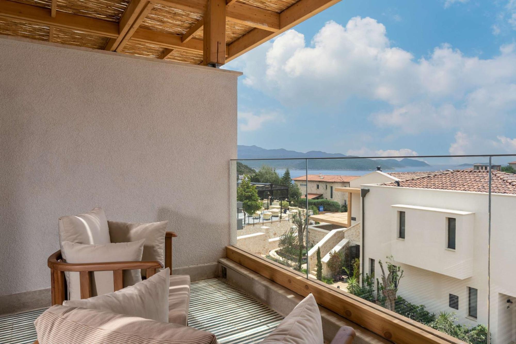 Radisson Blu Hotel, Kas Bagian luar foto