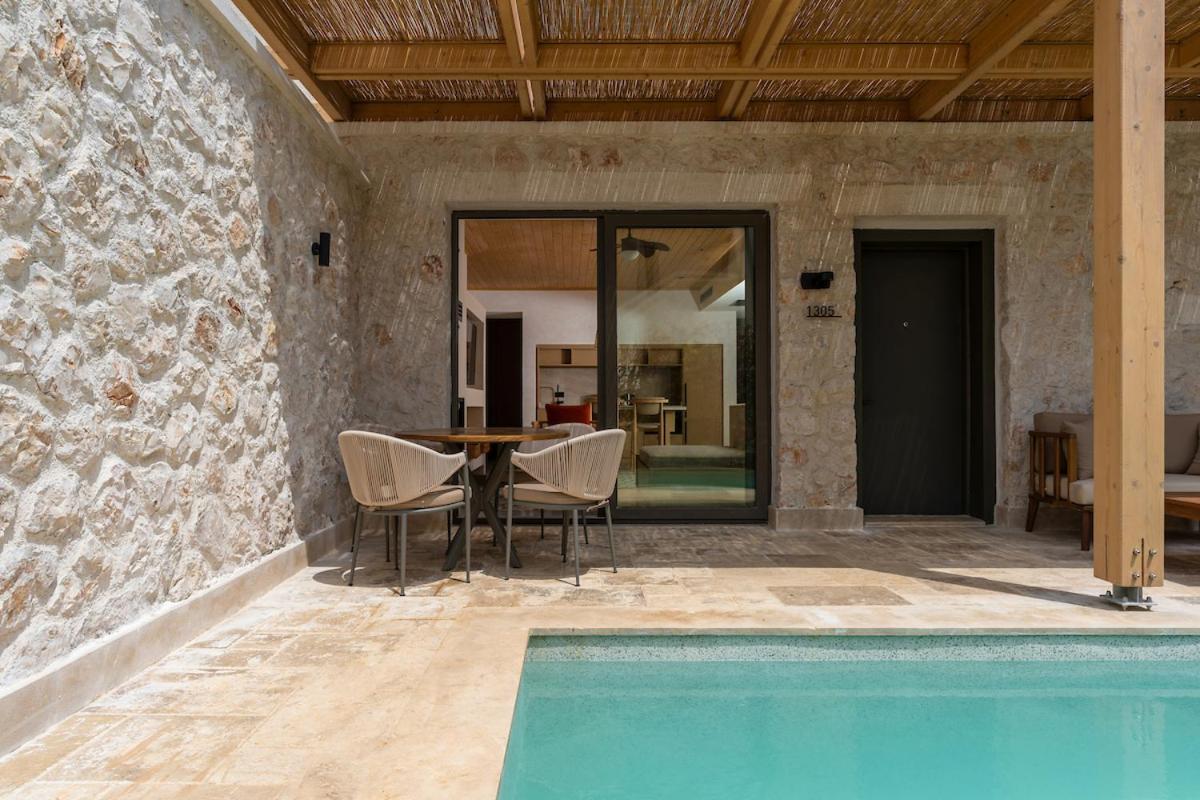 Radisson Blu Hotel, Kas Bagian luar foto